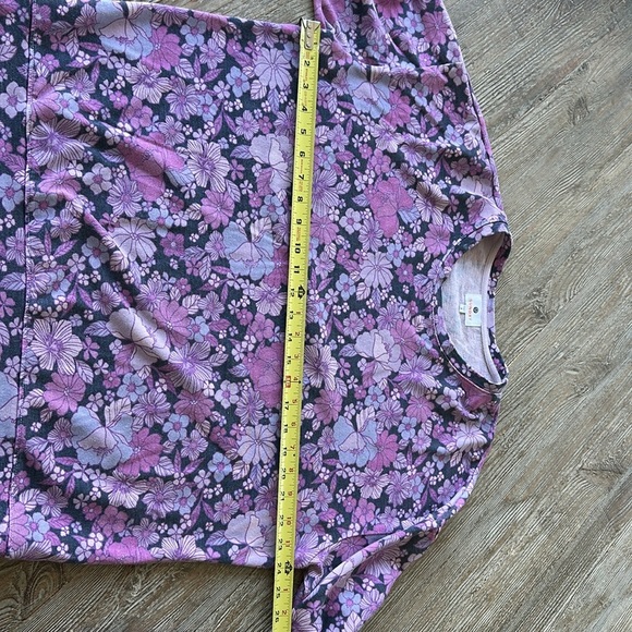 Sundry ‘3’ Floral Long Sleeve lightweight sweatshirt - Picture 8 of 8